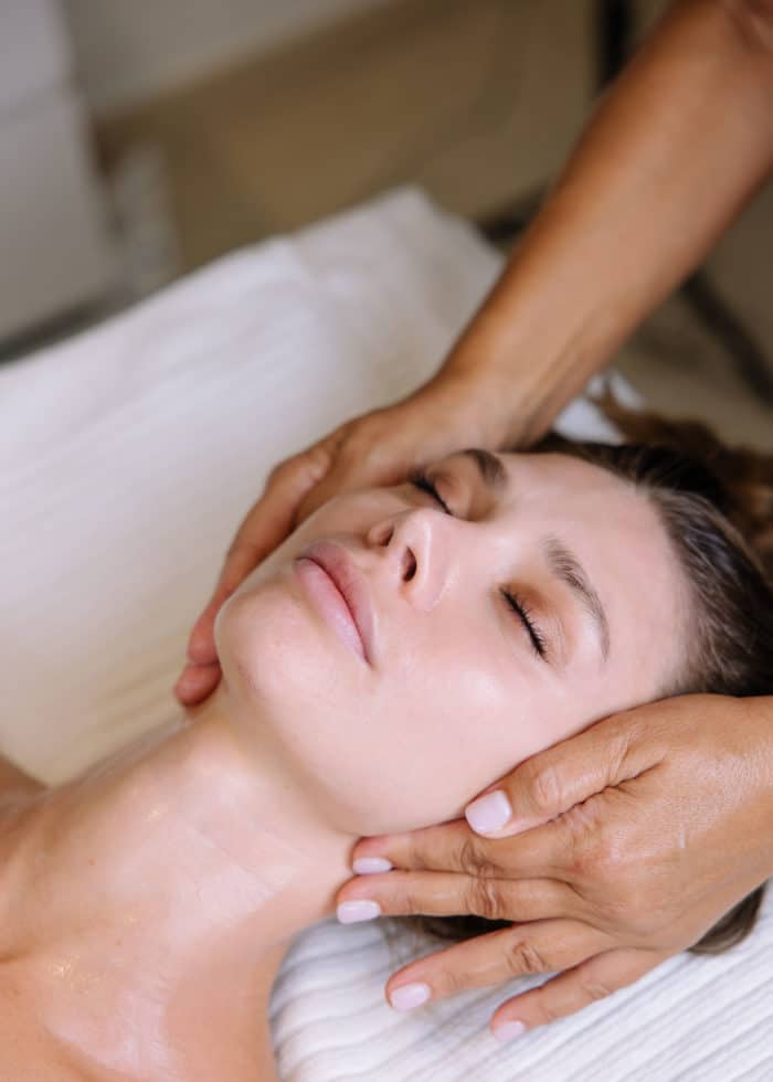 Massage lymphatique visage Cannes-Centre bien être-all aesthetics-2
